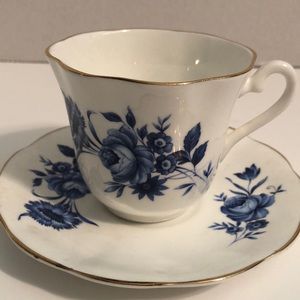 Elizabethan Fine Bone China Blue Flowered Numbered Tea Cup Set Made in England